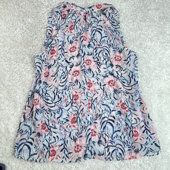 Cabi Stem Floral Sleeveless Blouse - Picture 3 of 9